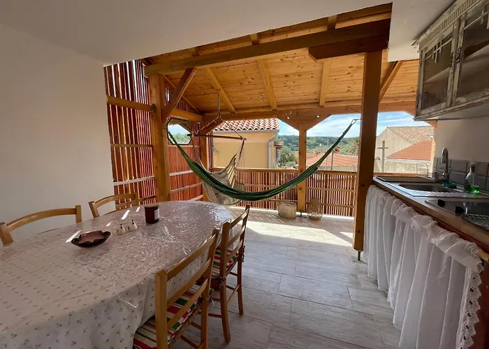 Aparthotel Blue Abyss 3*